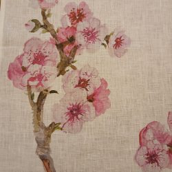 Strofinaccio in puro lino con decoro floreale